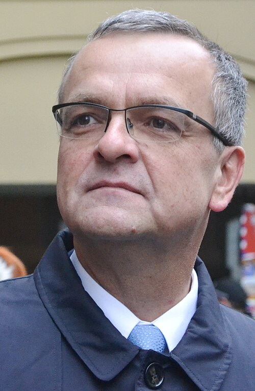 File:Miroslav Kalousek 2013.JPG