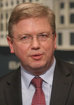 {{{Stefan_Fule}}}]] /{{{party_independent}}}{{{CSSD}}}/